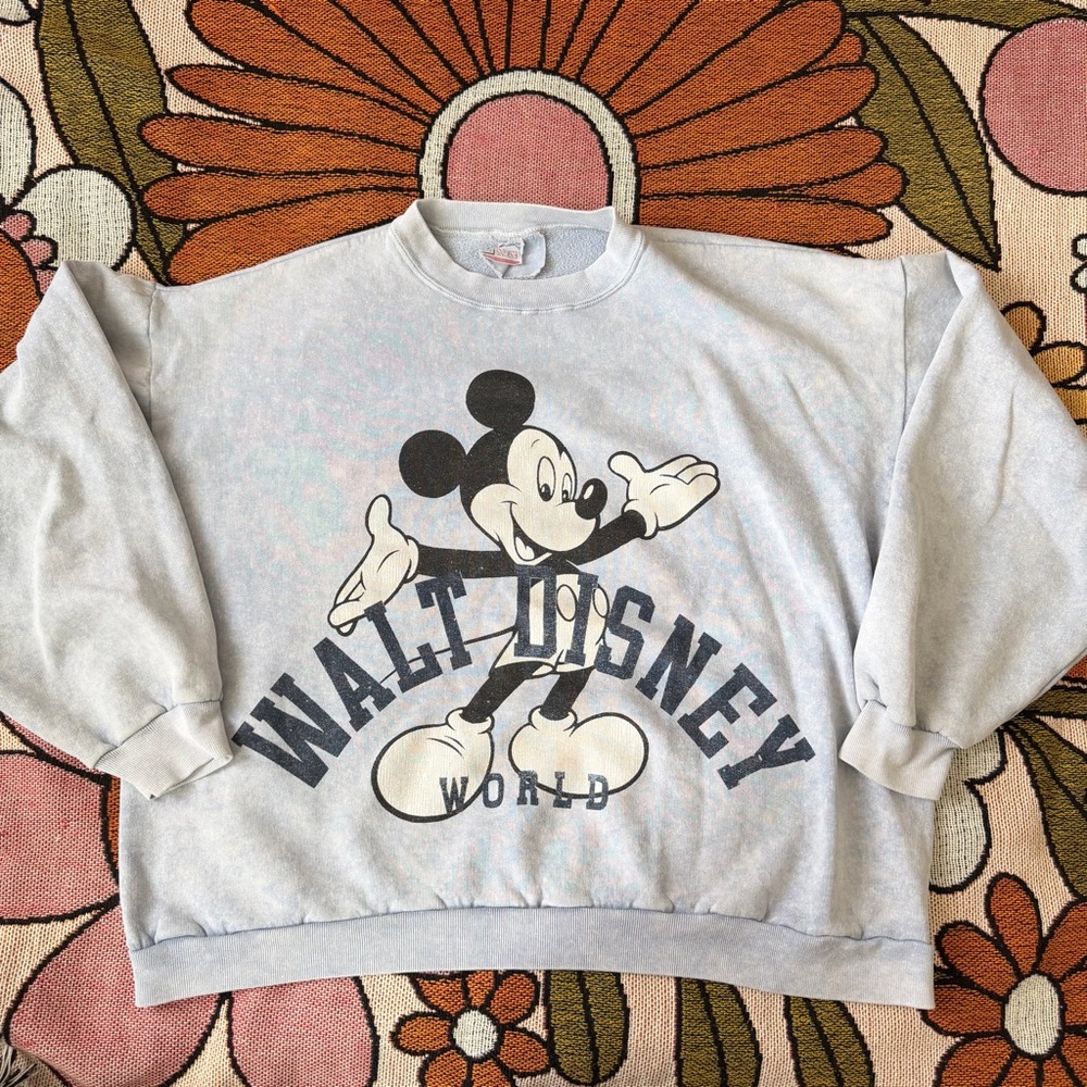 Vintage 90s Acid Wash Walt Disney World Graphic Crewneck Size XL
